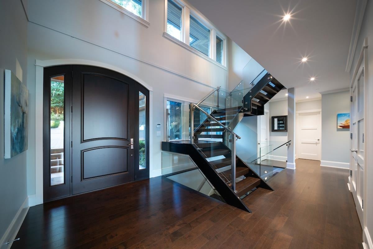 4428 Piccadilly North