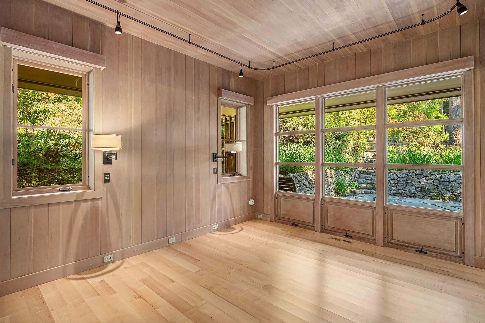 San Juan Island Estate - 723 Carefree Way - Friday Harbor