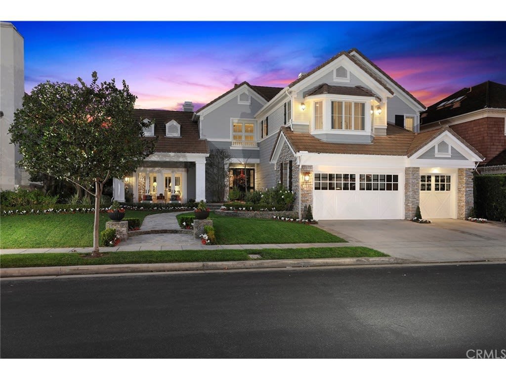 15 Gleneagles Drive