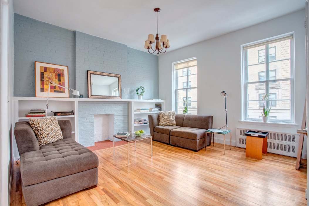 362 W 20th St