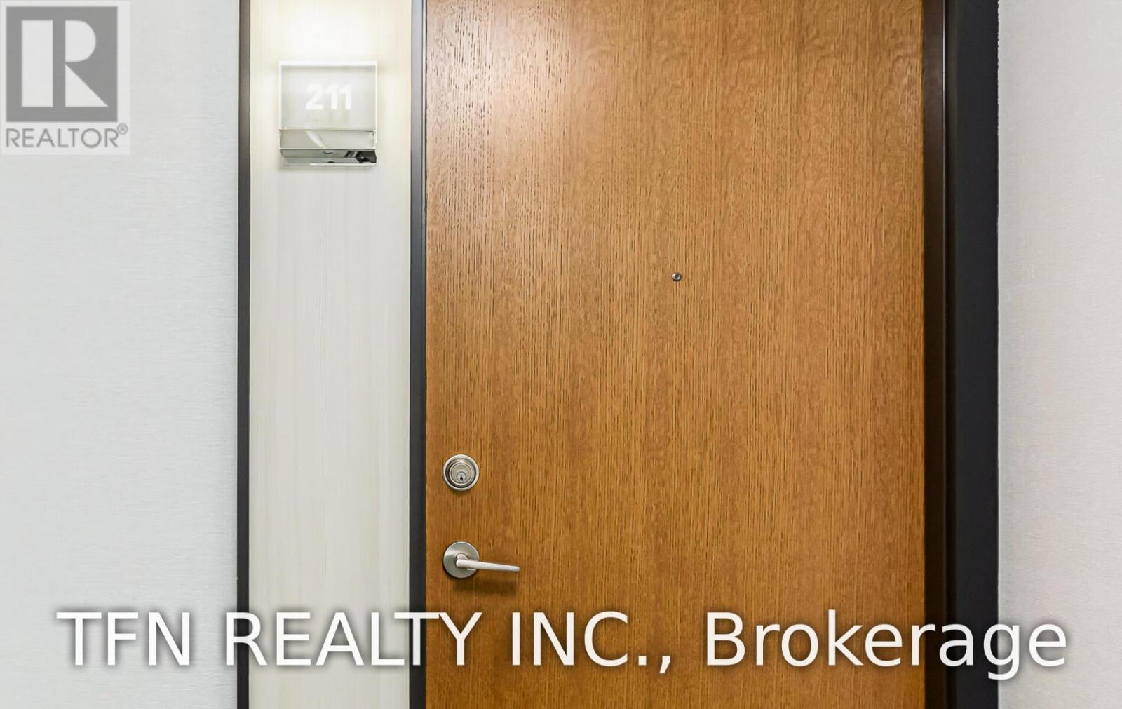 20 Shore Breeze Drive, 211 