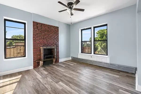 221 Maple Street Unit: 3