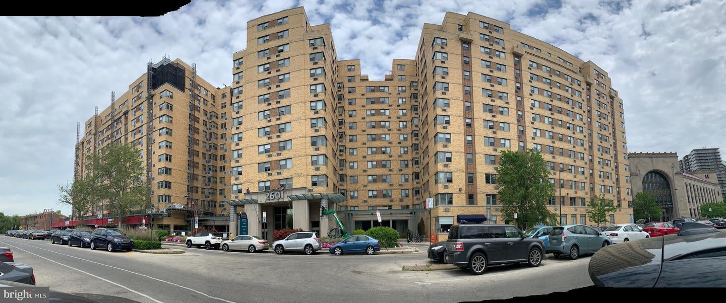 Cozy Condo Near the Art Museum