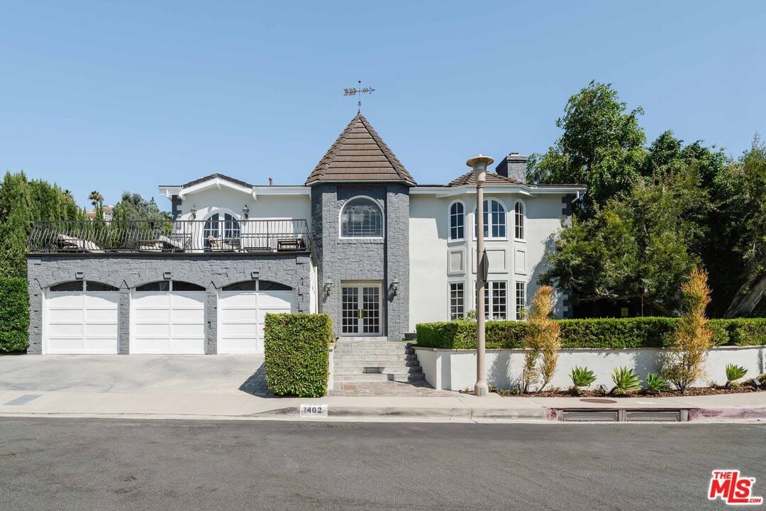 1402 El Bosque Ct