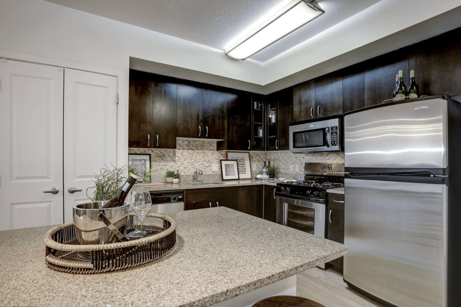 440 L St NW #409