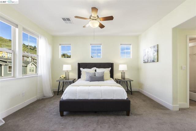 6040 Old Quarry Loop Oakland, CA 94605