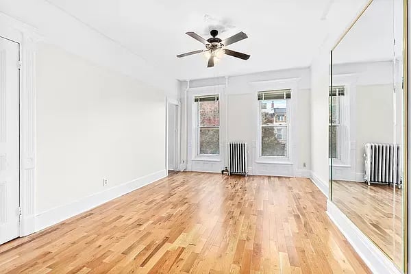 538 Monroe Street Unit: B