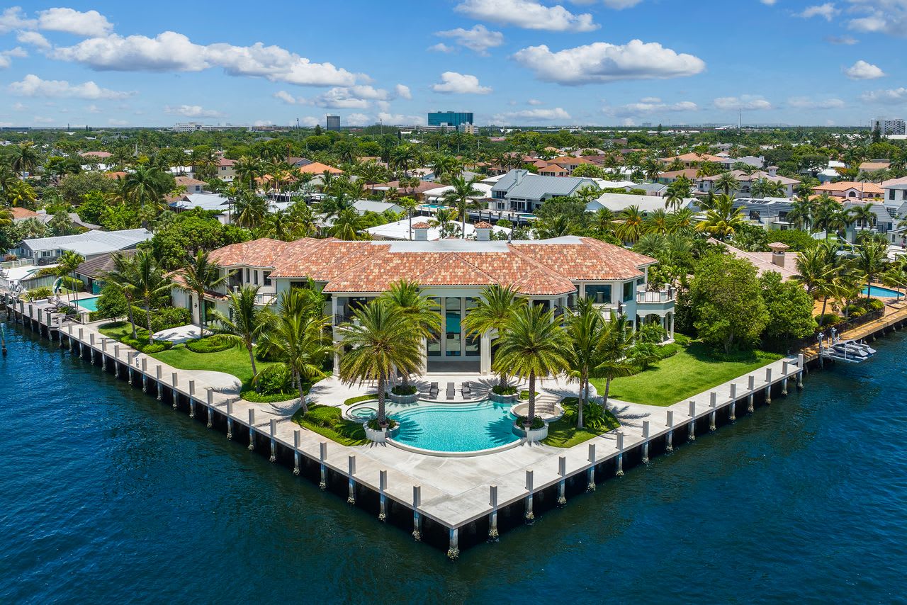 Pristine’ Florida Mansion Sells for $13.9 Million