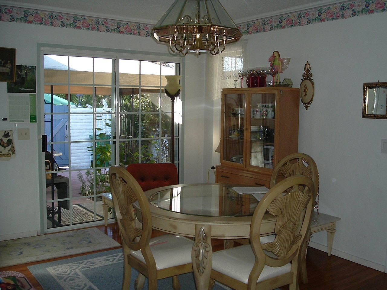 1097 Presidio Rd