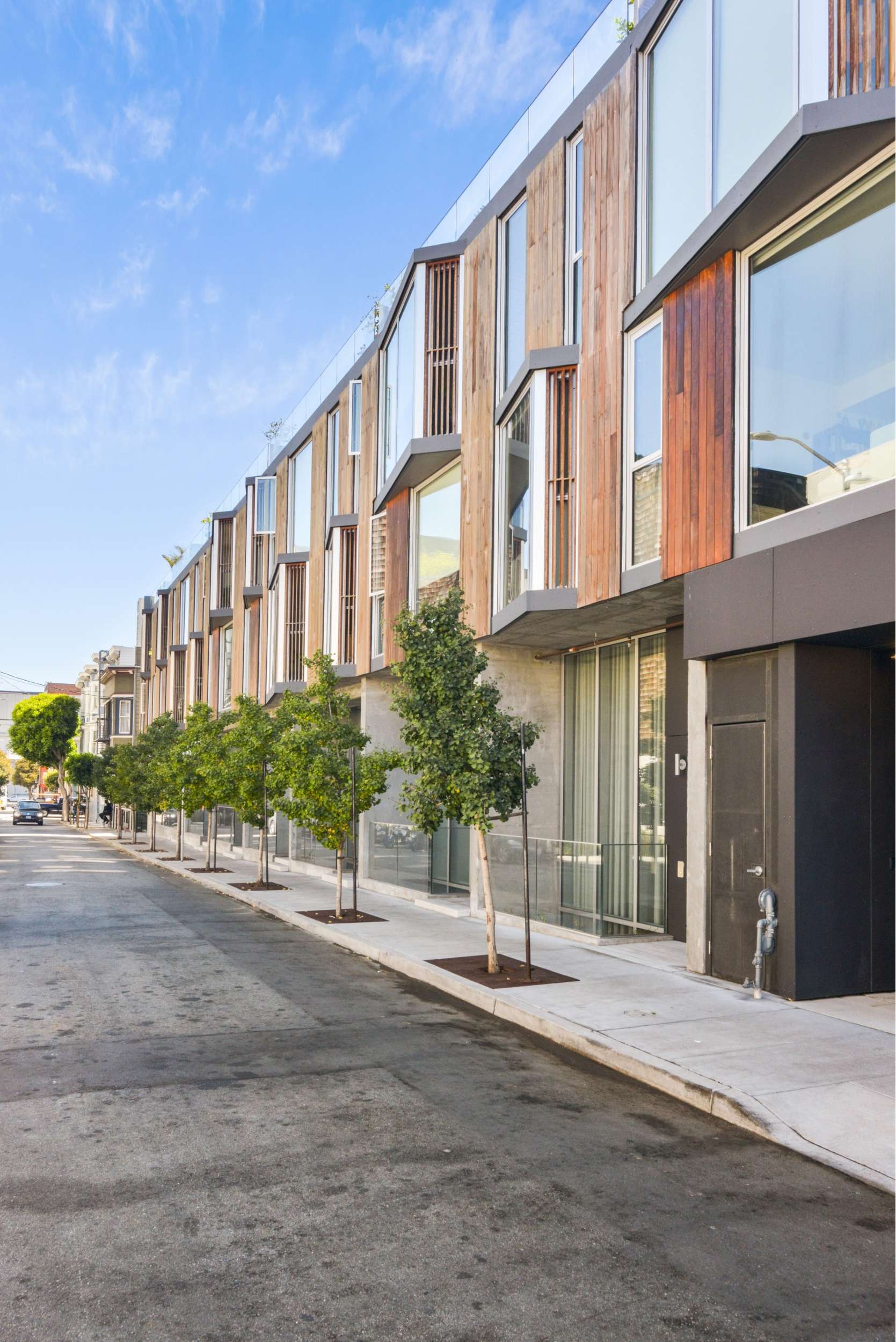 450 Hayes St #2D