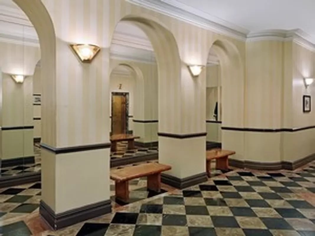 40 West 72nd Street Unit: 51A