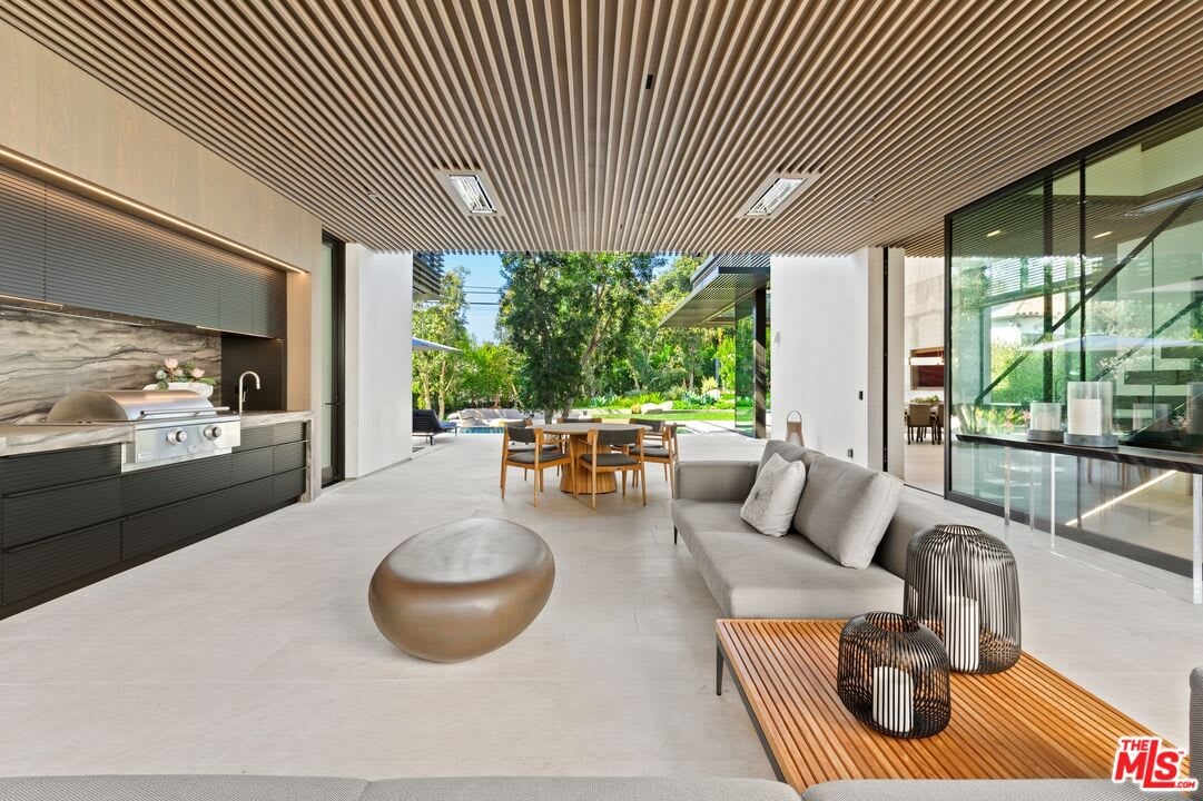 Luxe Estate