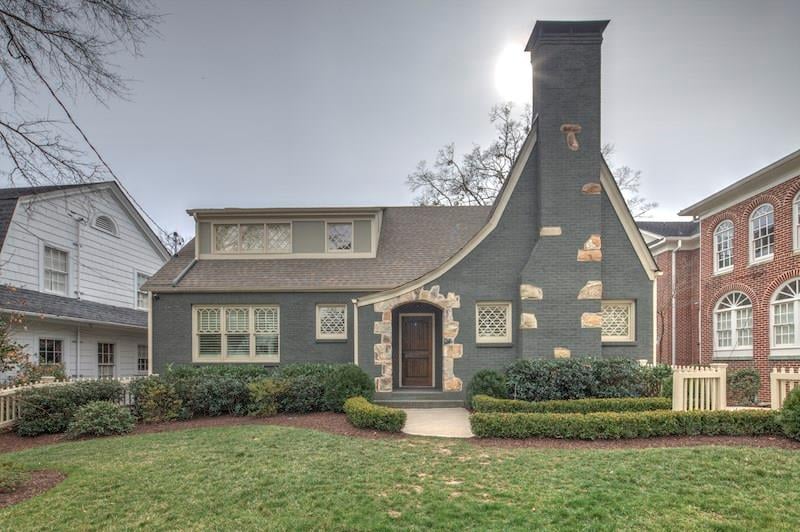 229 Rumson Rd NE