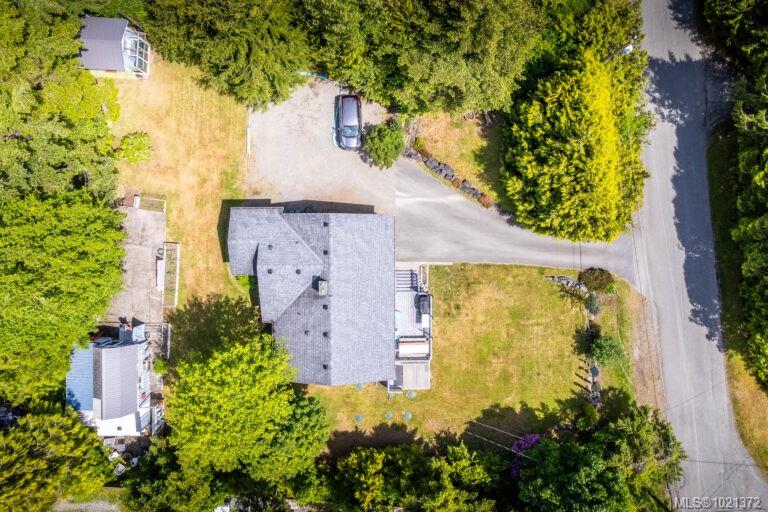 246 Lee St
