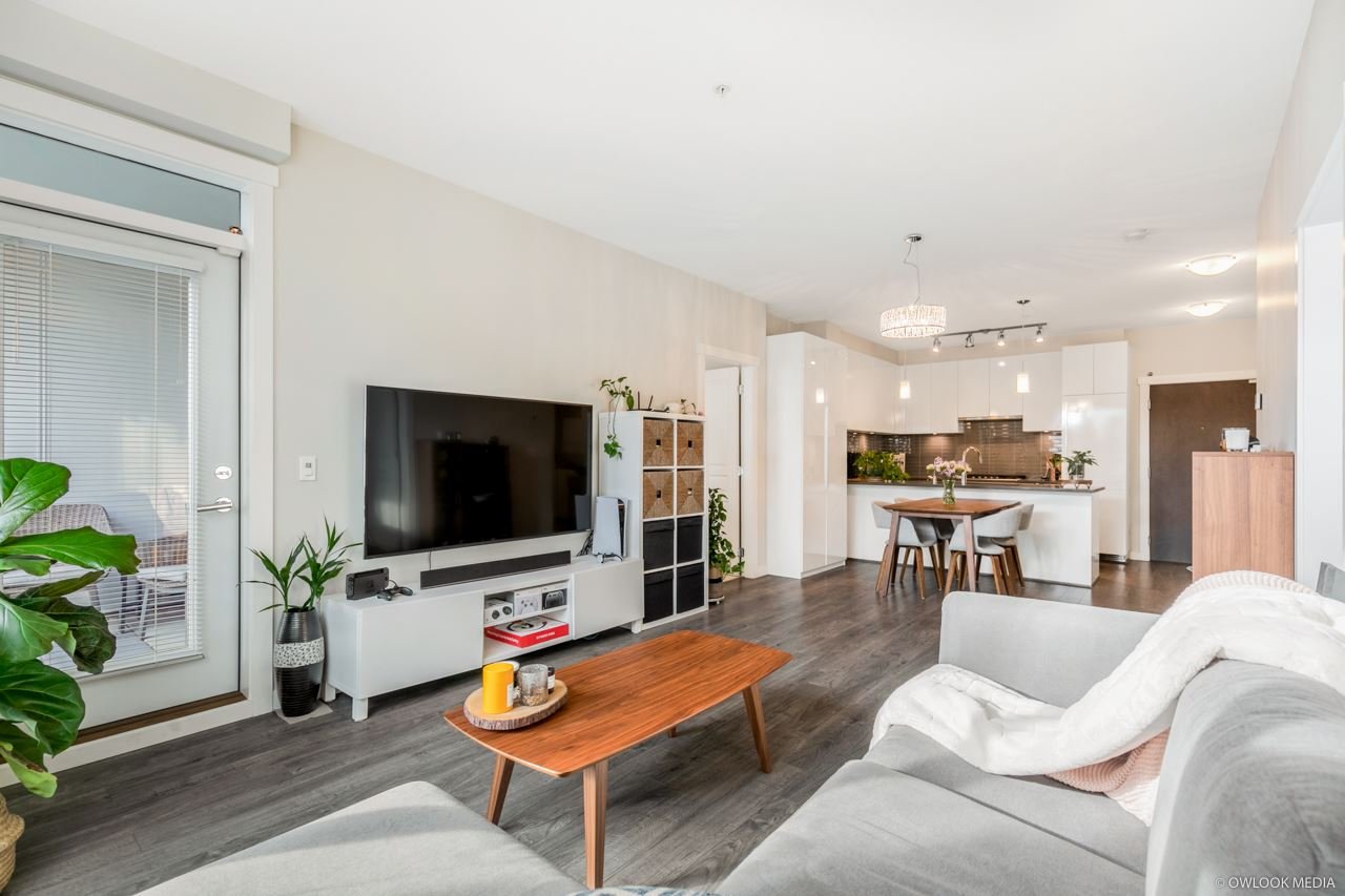 115-9366 Tomicki Avenue, Richmond