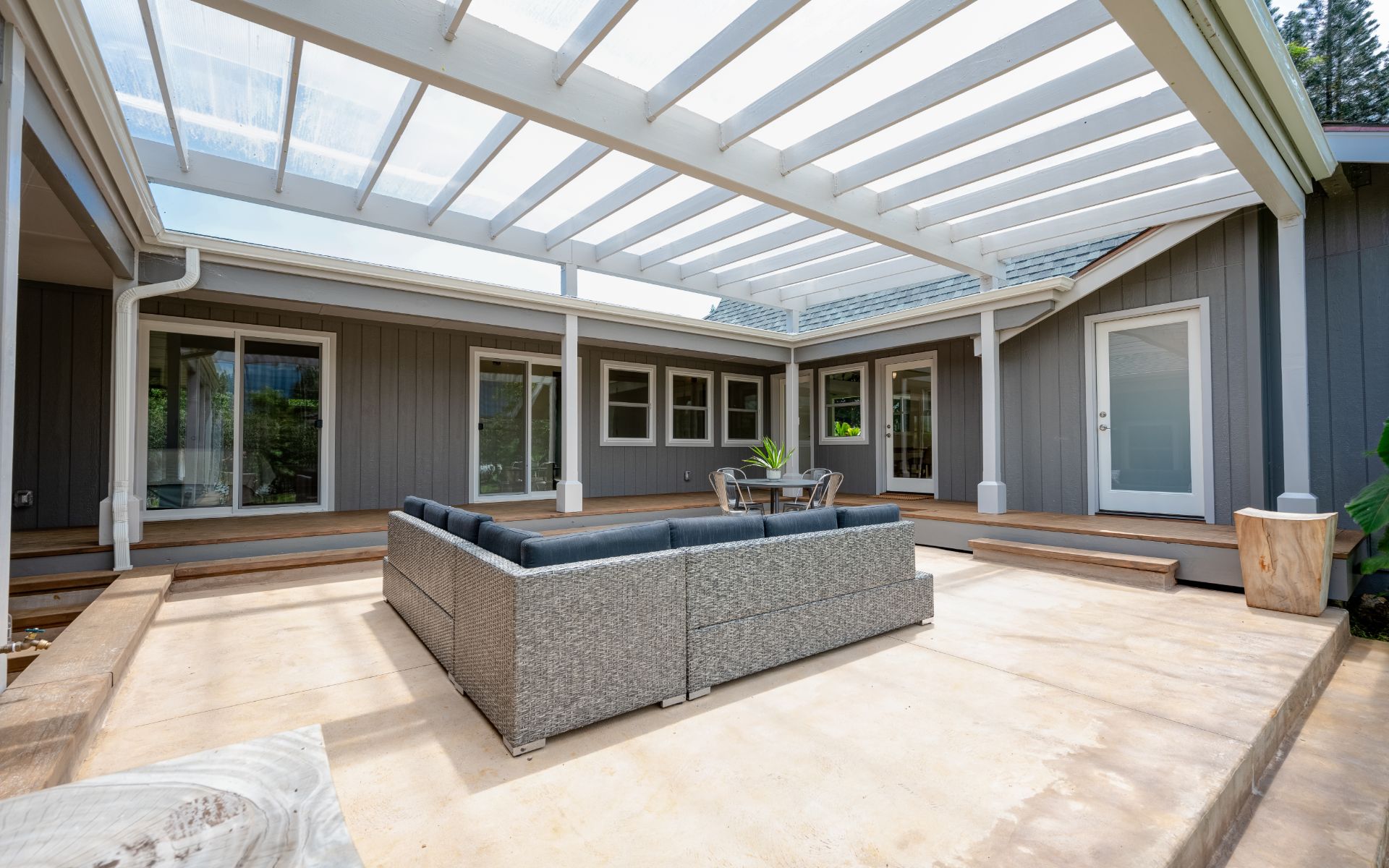 4157 Kamalani Ln