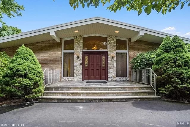 46 Overlook Rd