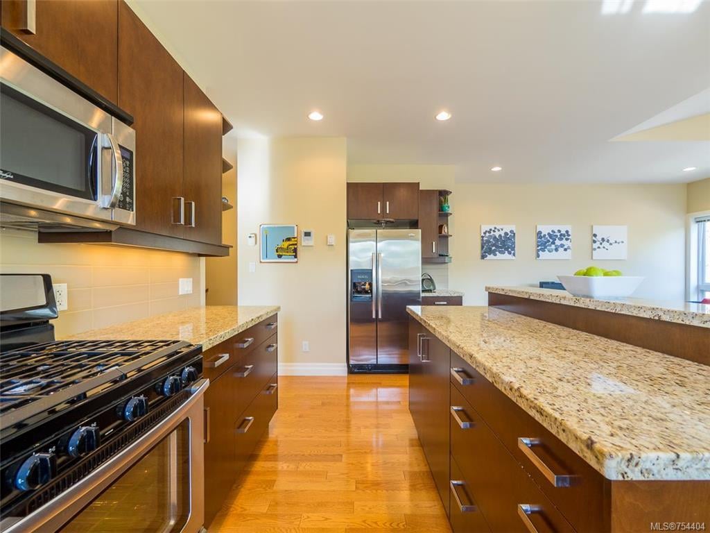 1-1827 Fairfield Rd