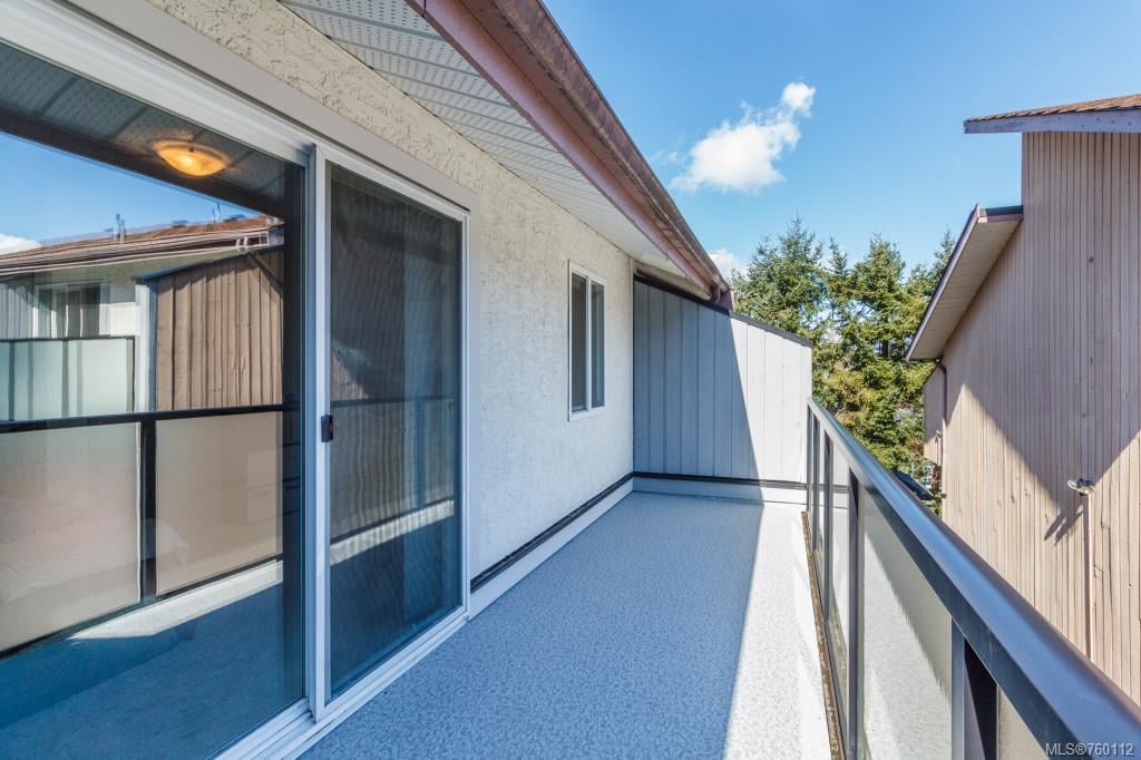 15-3230 Rutledge St, Saanich