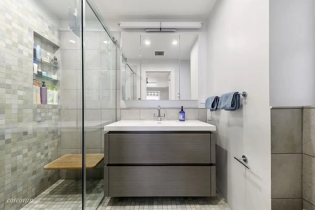 285 Riverside Dr, Apt 12G