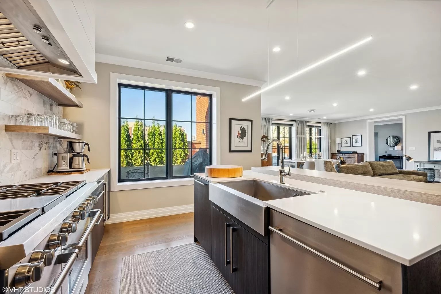 445 W Arlington, Unit 4W