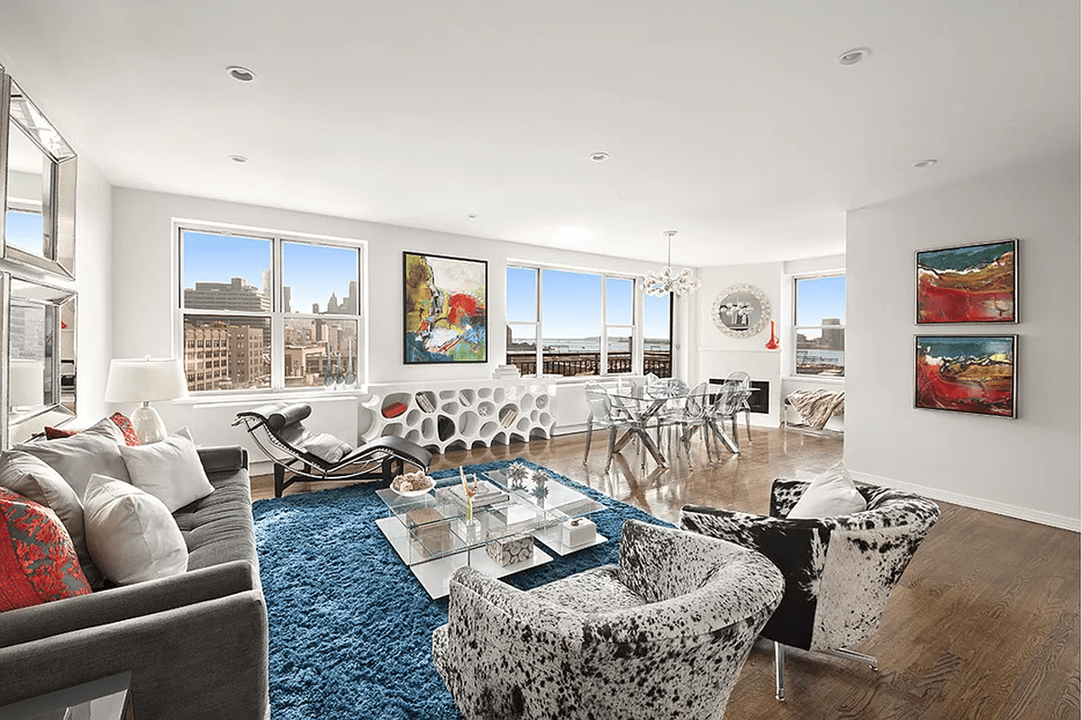 296 West 10 Street #12th