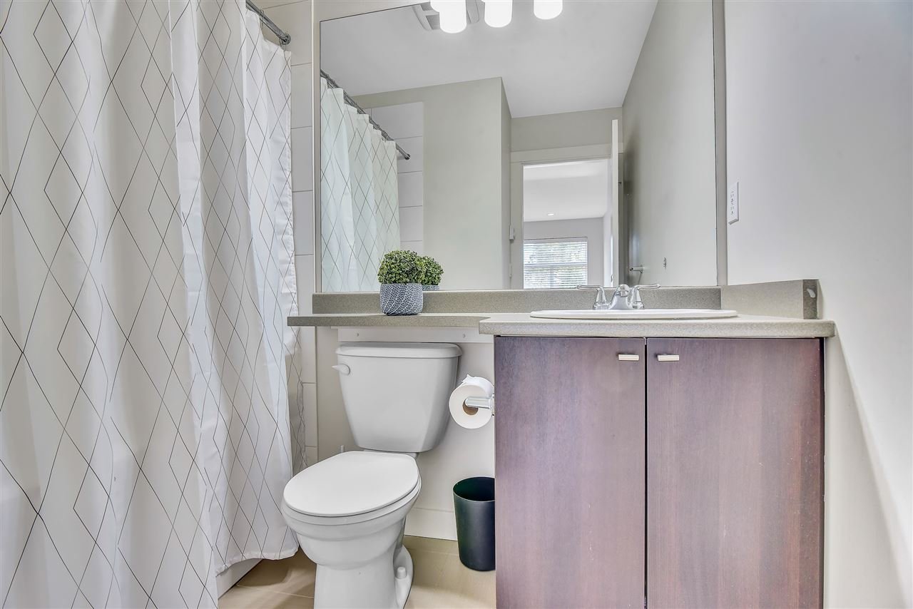 1-14377 60 Avenue, Surrey