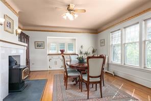 1051 Leslie Dr