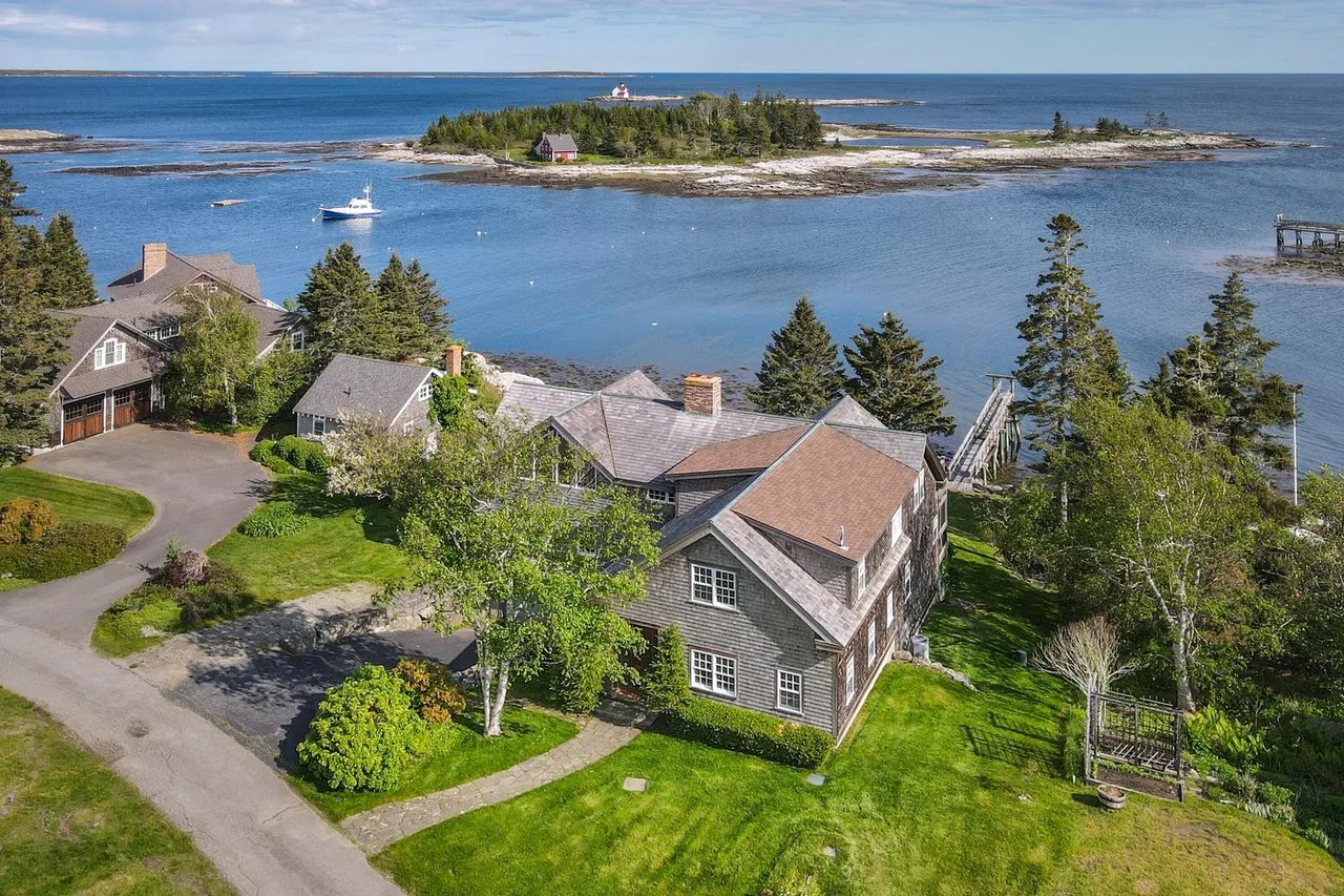 New Waterfront Listing! 73 Newagen Colony Road, Southport, Maine – $2,750,000