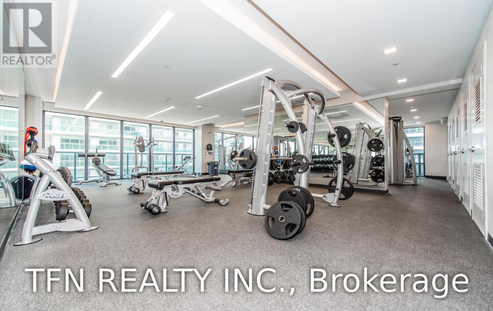 20 Shore Breeze Drive, 211 