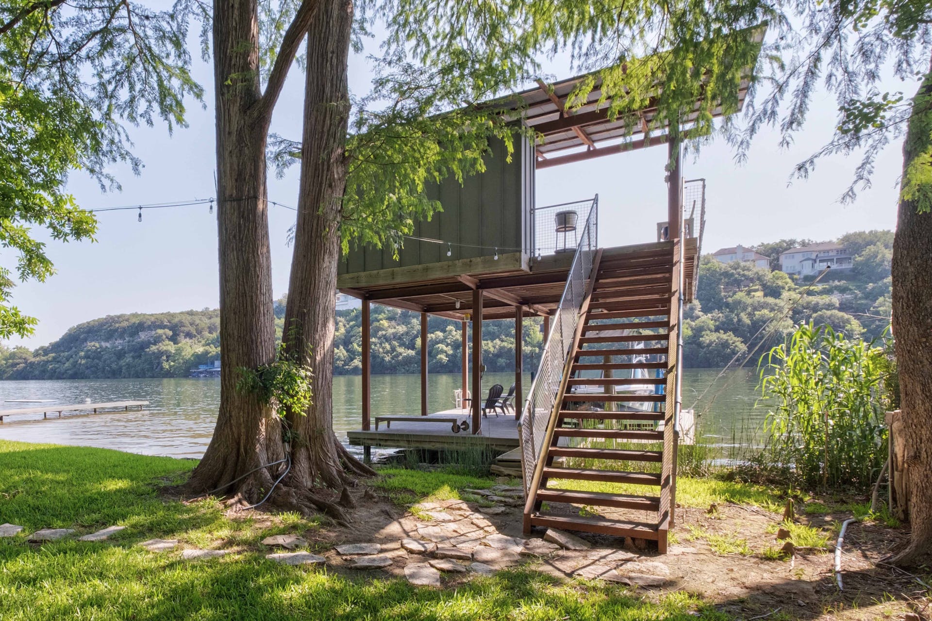 1500 Rockcliff Road