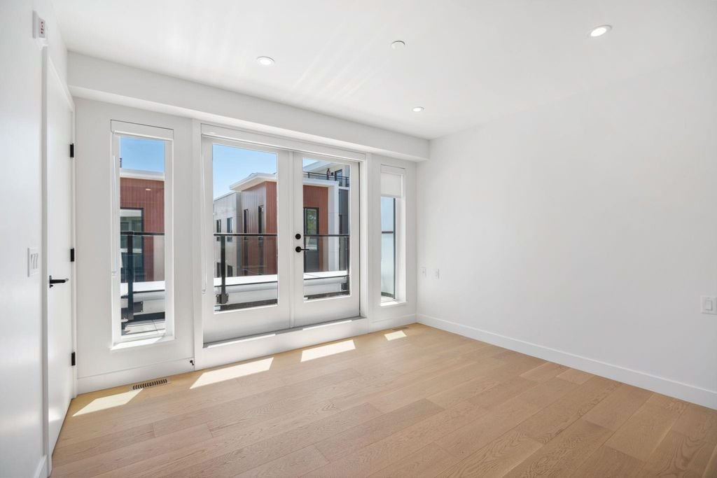 725 W 49 Avenue 123, Vancouver