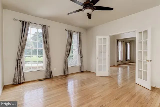 2 PINE HILL COURT