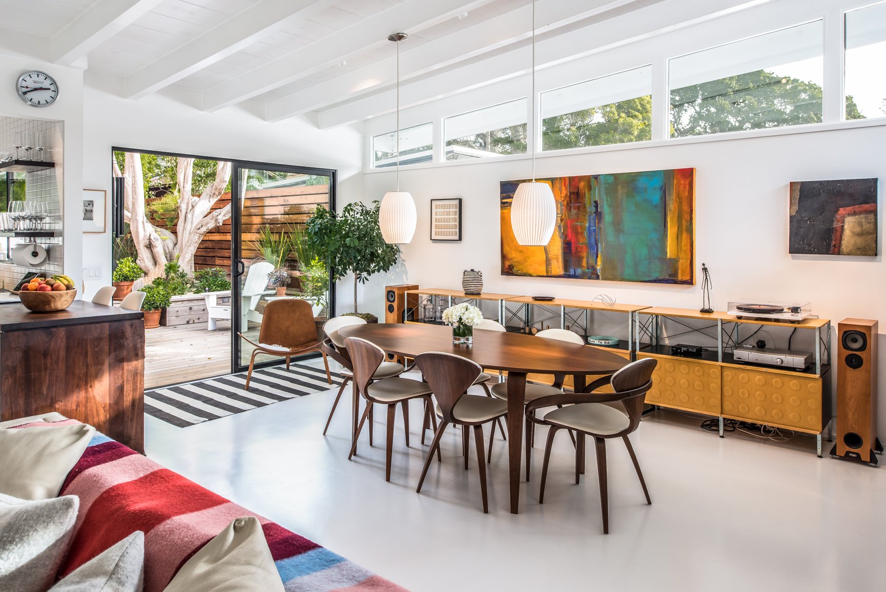 Mid-Century Charmer