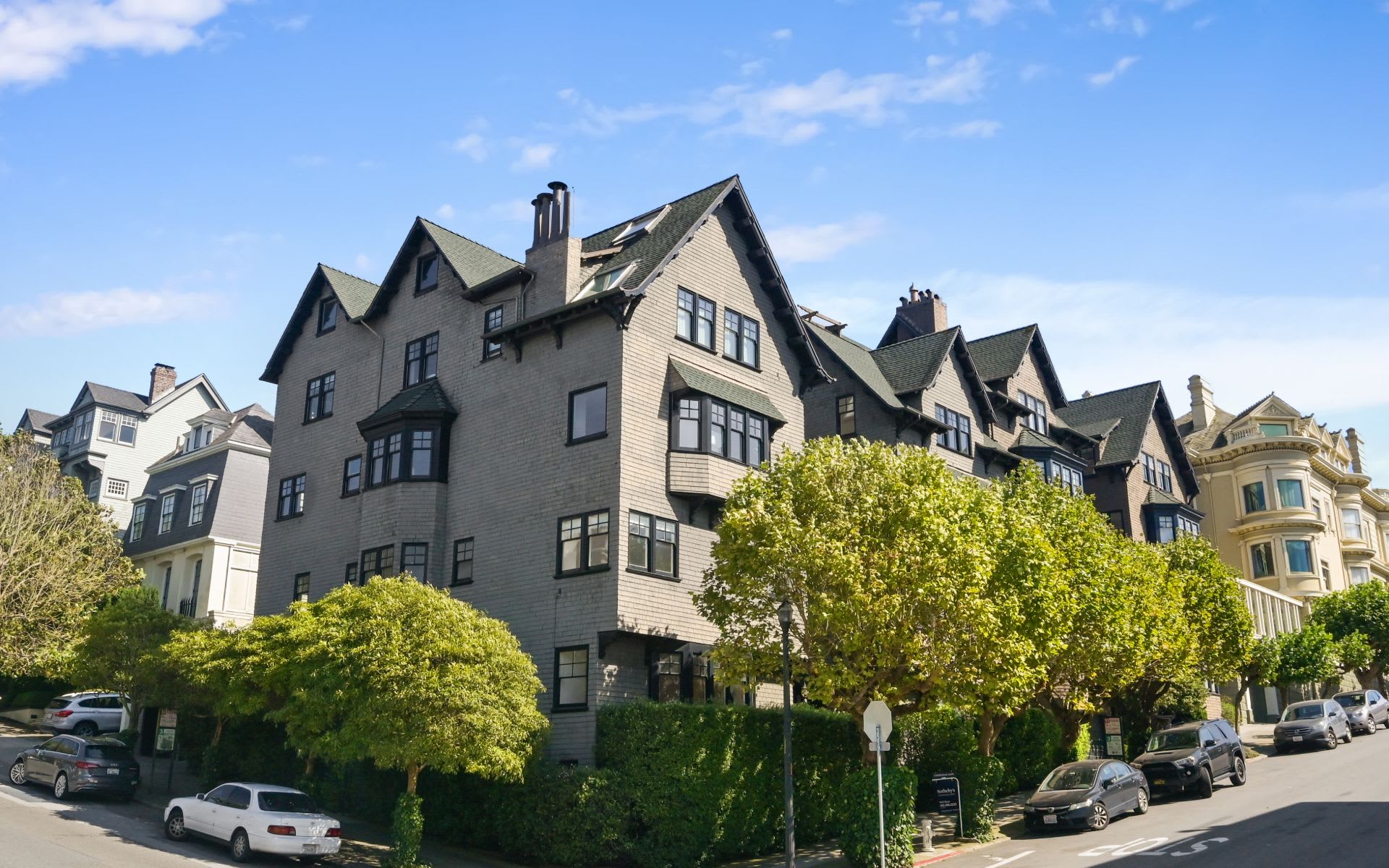 104 Walnut St