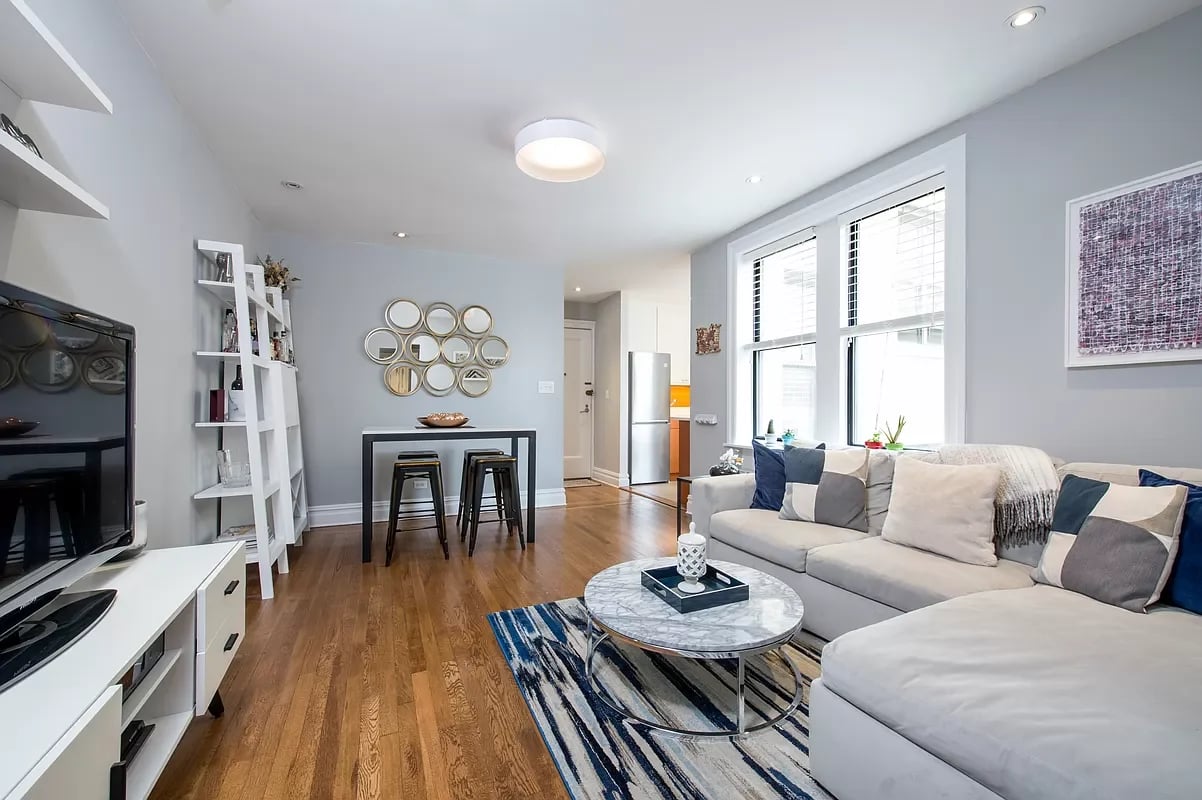 319 West 18th St Unit: 4H