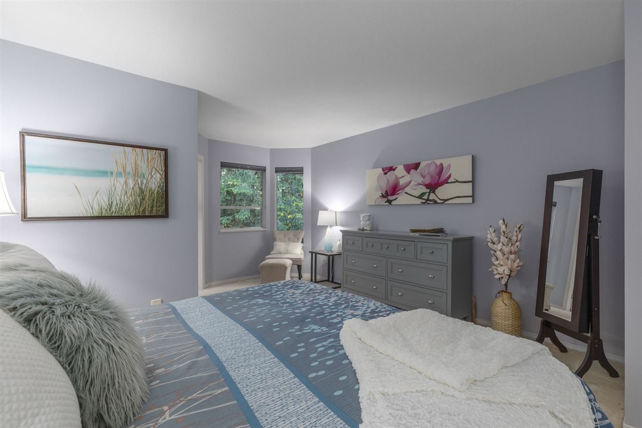49-103 Parkside Dr