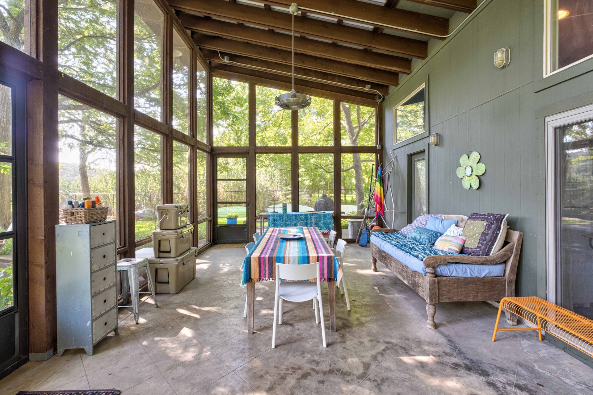 1500 Rockcliff Road