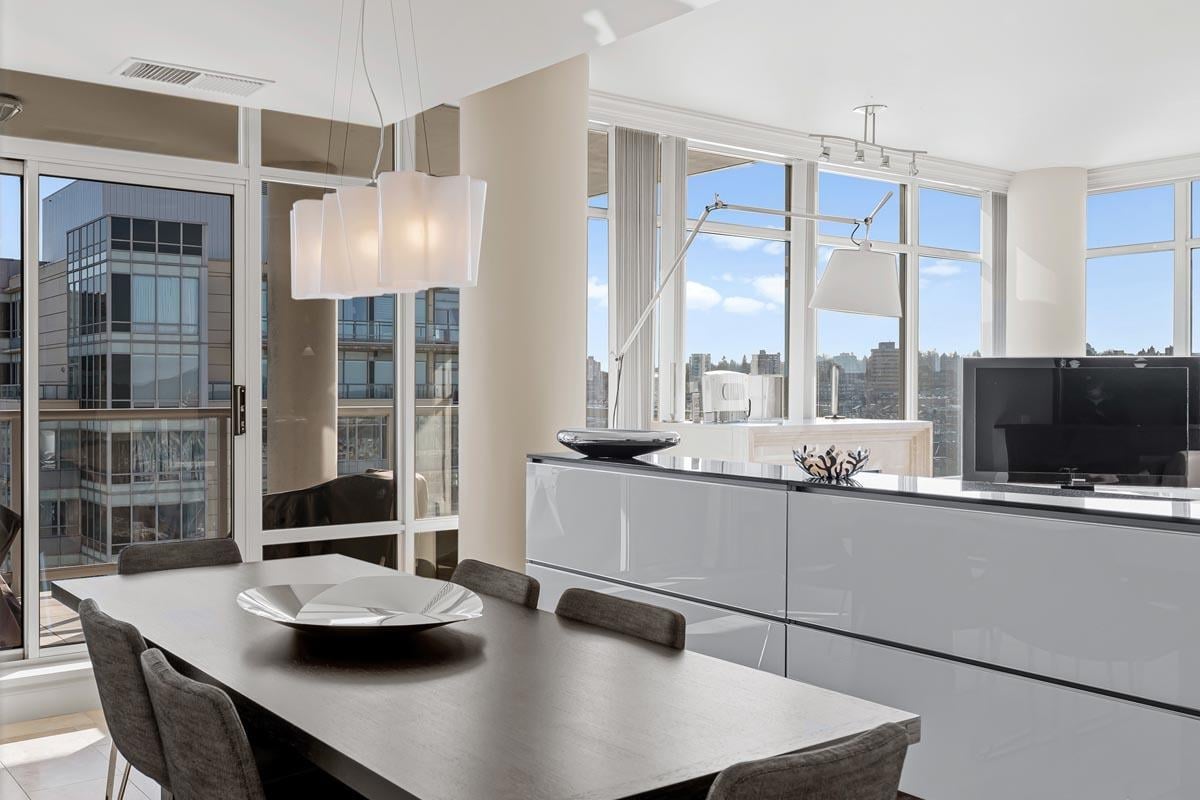2001-428 Beach Crescent, Vancouver