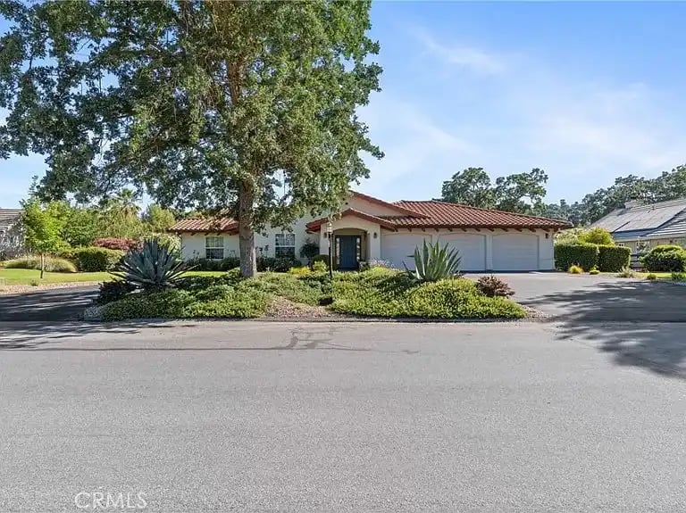 3210 Rancho Viejo