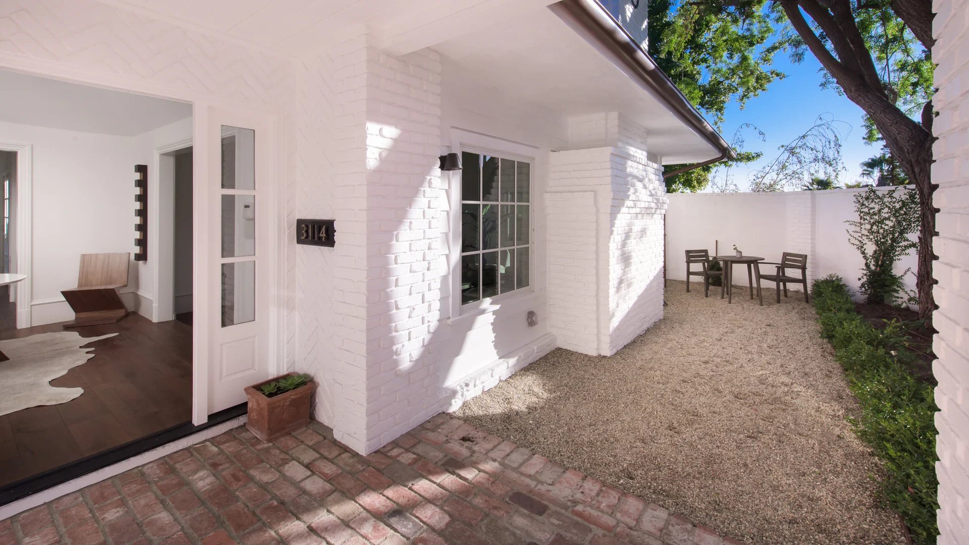 3114 Abington Dr