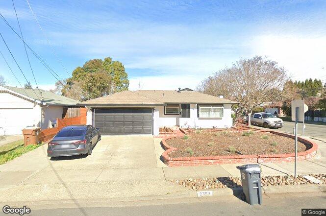 2300 W Park Ave