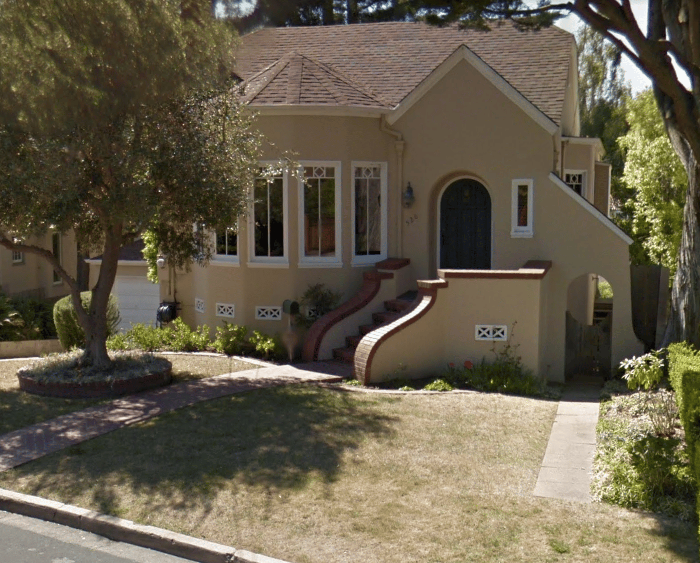 520 Warren Road