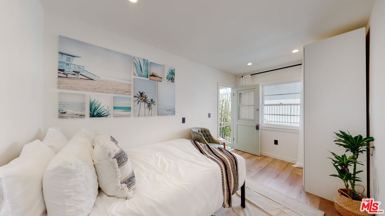 1325 Washington Ave., #D