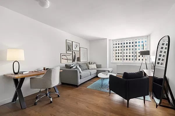225 Rector Place Unit: 9C
