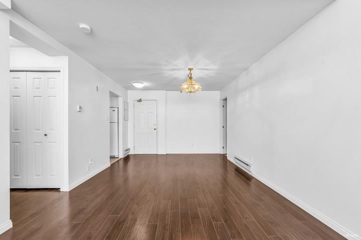 304-7031 Blundell Road, Richmond