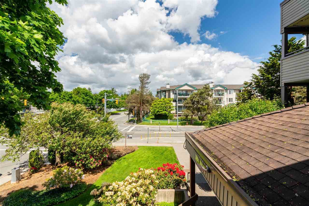 210-5294 204 St