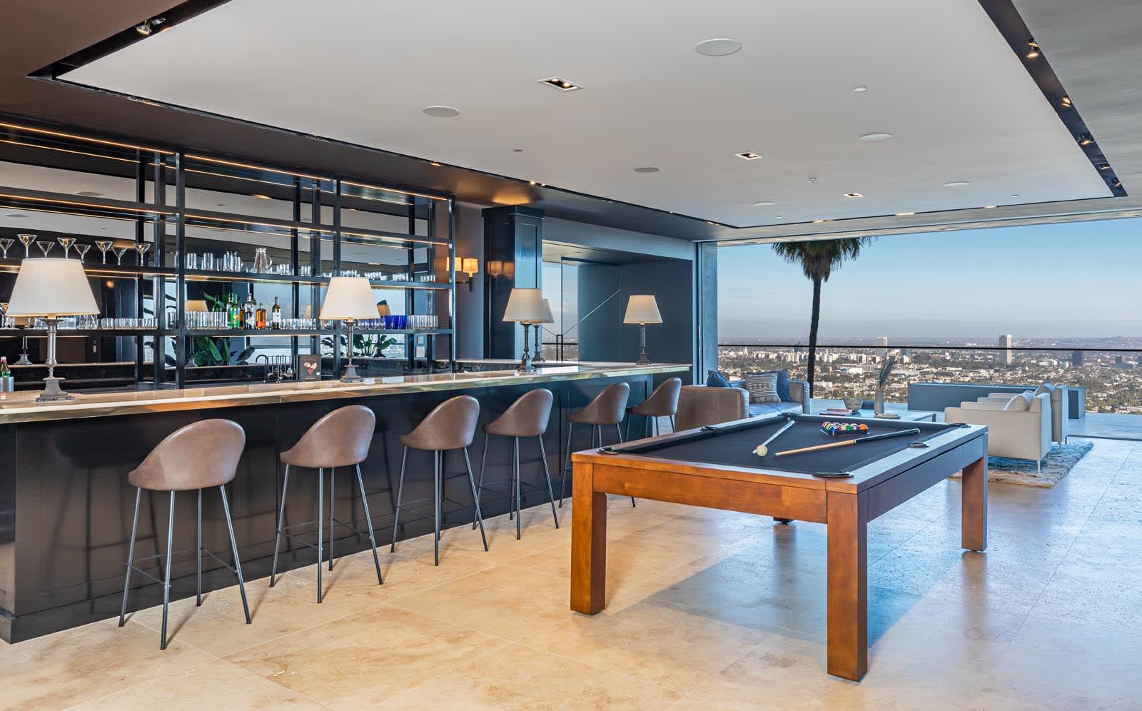 8365 SUNSET VIEW DR, HOLLYWOOD HILLS
