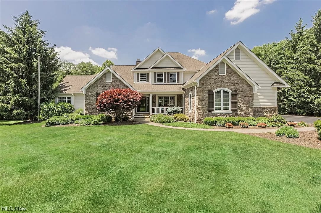 7545 Trails End