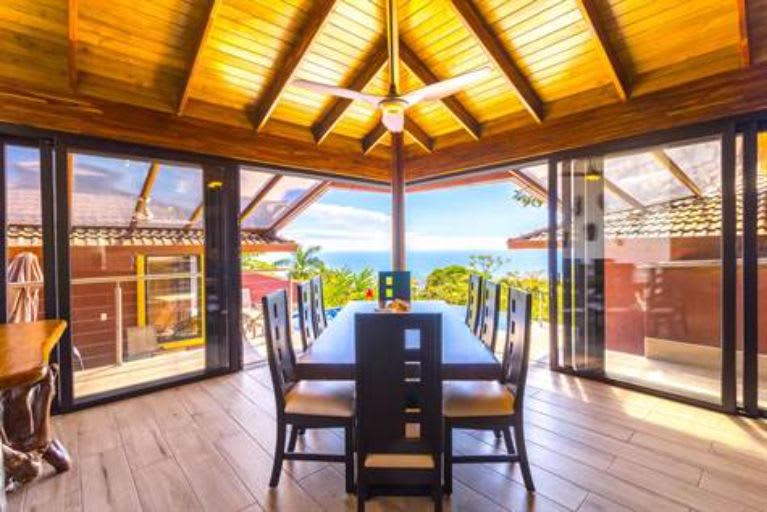 Home With Stunning 180 Ocean Views
